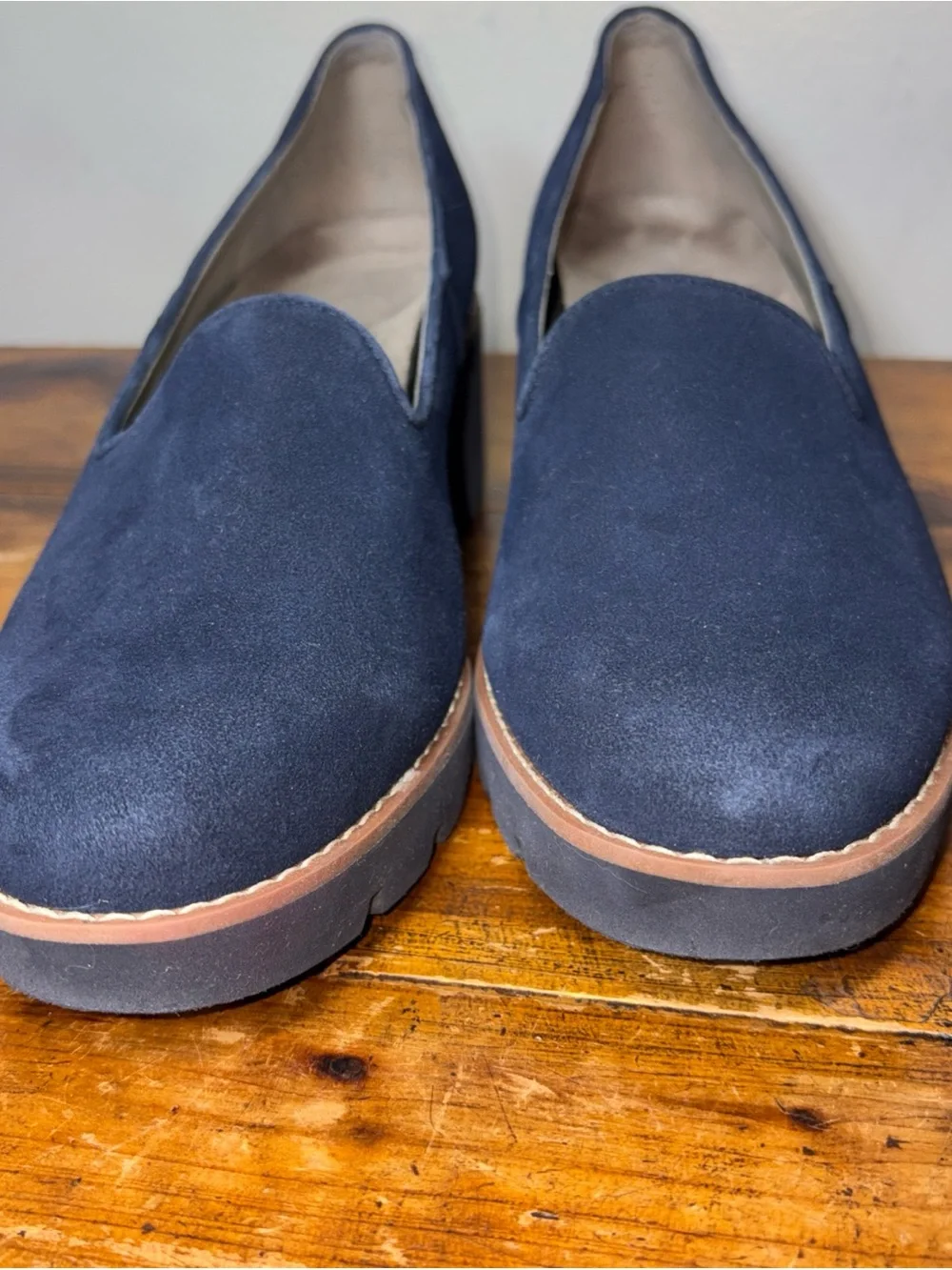 Vionic Women 10 Willa Wedge pump heel shoe Navy blue Suede Waterproof